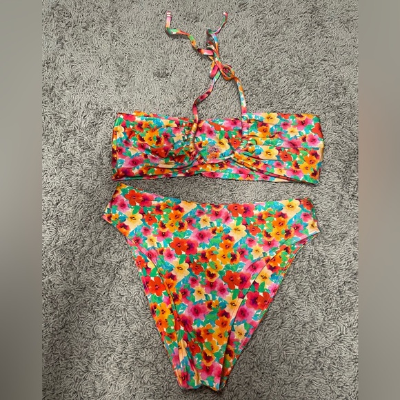 JMP the Label Swimsuit Set Top and Bottom Size Small Perfect Condition - Picture 7 of 8